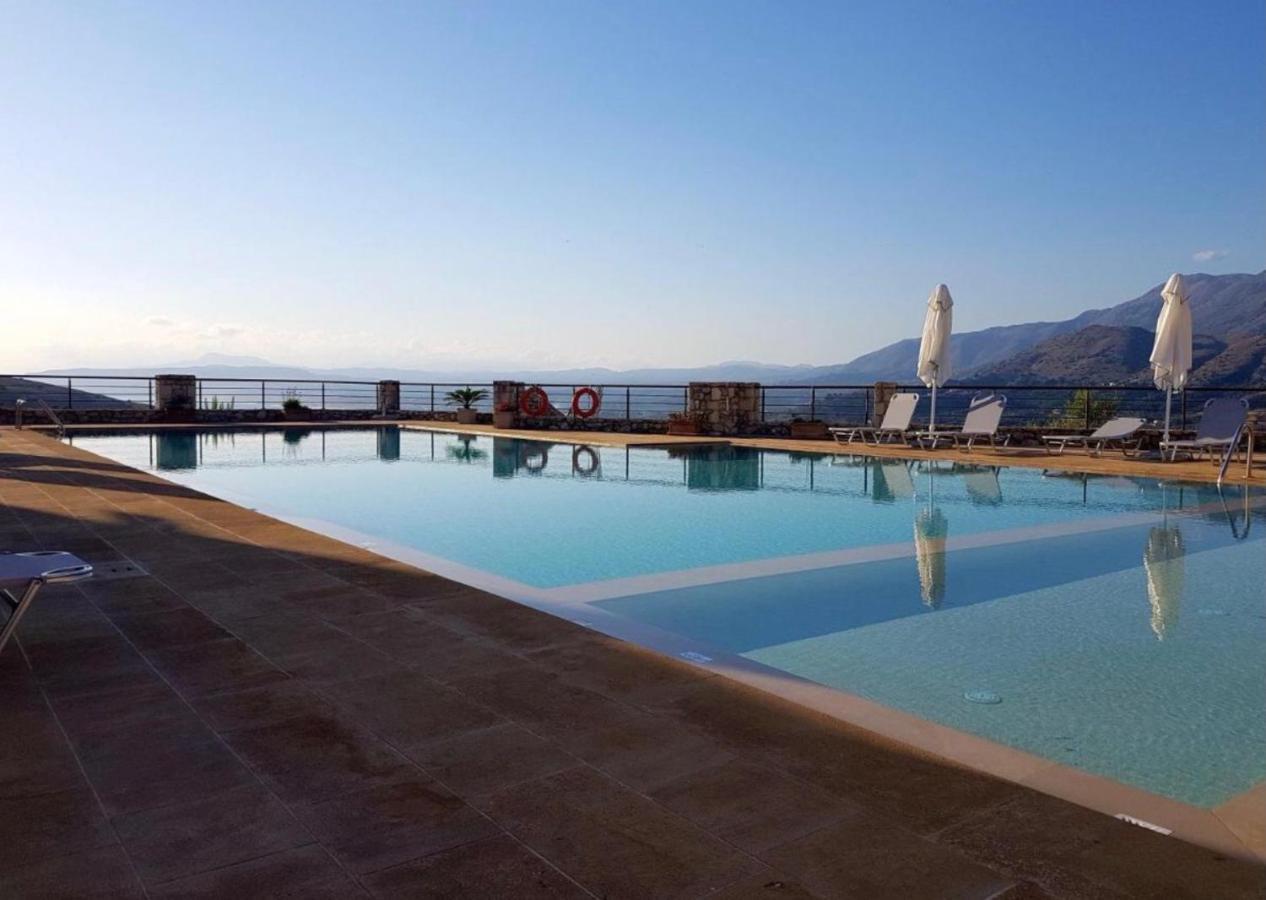 Arbutus - Relaxing Apartment With Fantastic Views Georgioupoli Exteriér fotografie