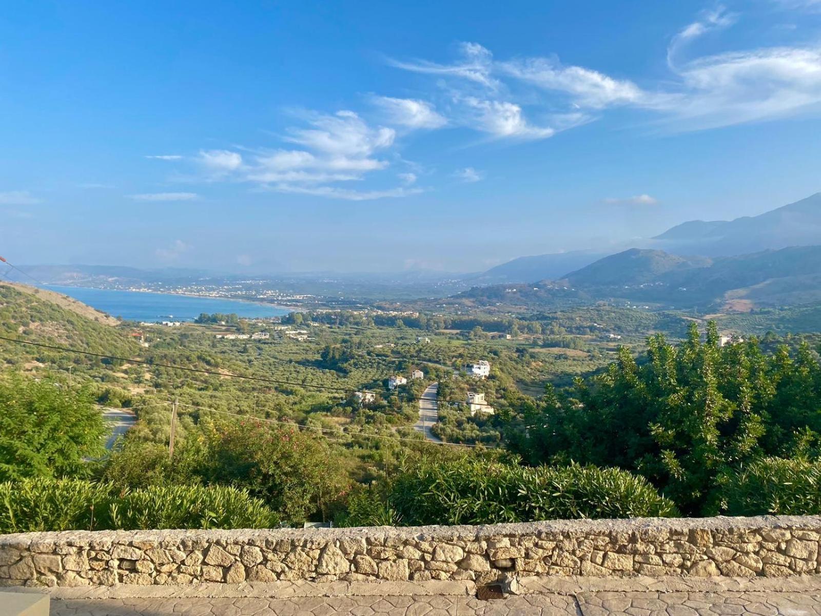 Arbutus - Relaxing Apartment With Fantastic Views Georgioupoli Exteriér fotografie